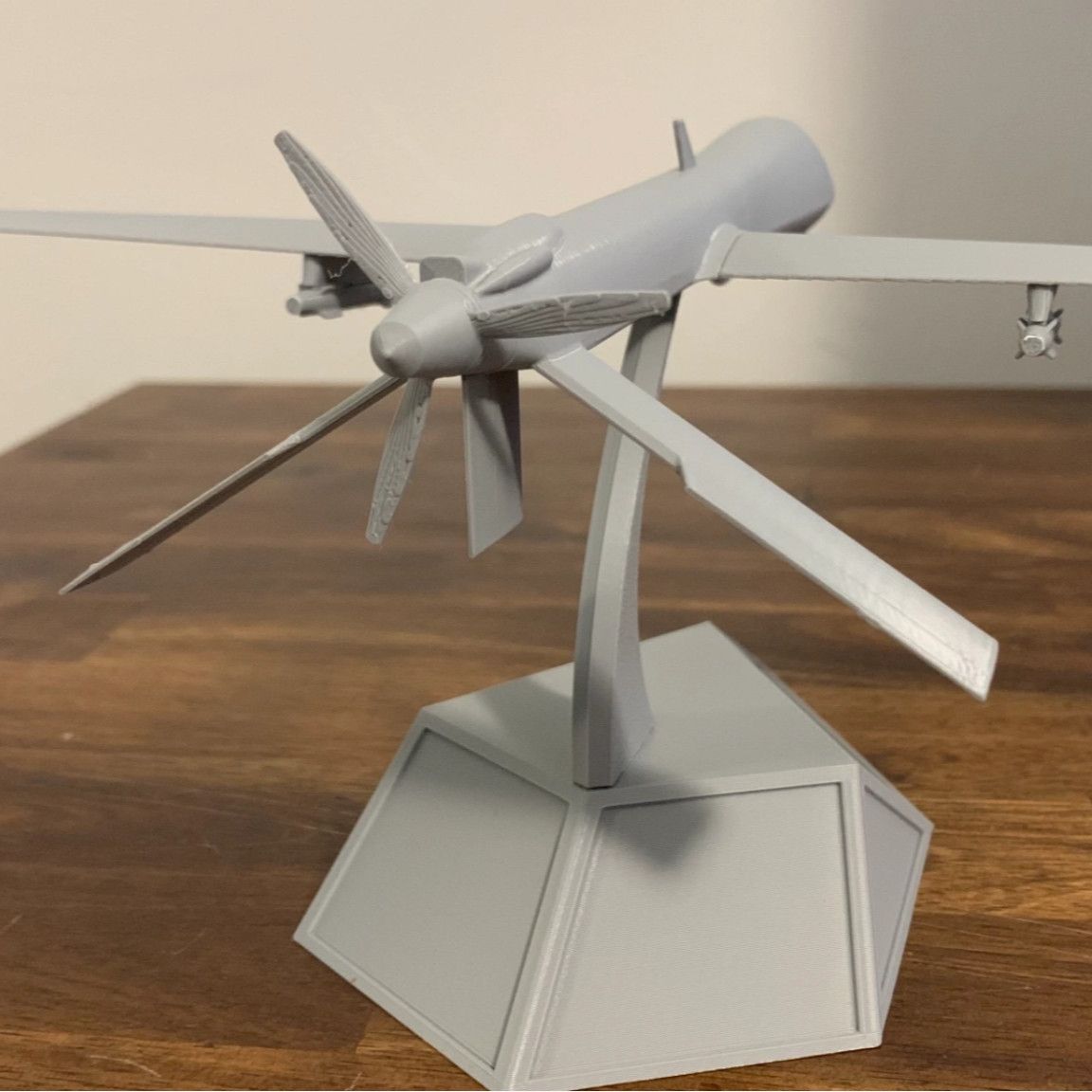 3D Printed US MQ-1B Predator D - Drone 3D Modeling recension och pris